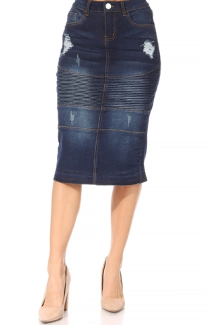 Sierra' Distressed Denim Skirt in Light Wash FINAL SALE – The Main Street  Exchange