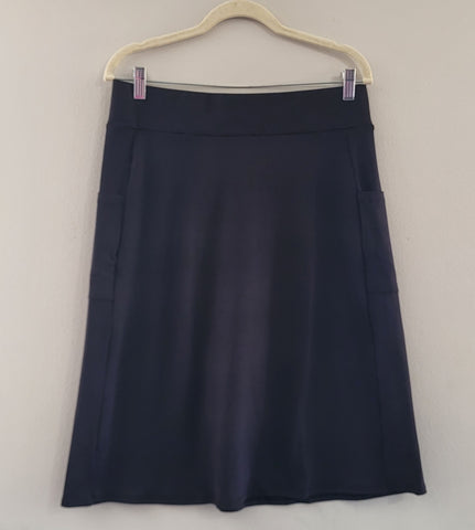 Side Pocket A-line Style Athletic Skirt in Black (SKIRT ONLY)